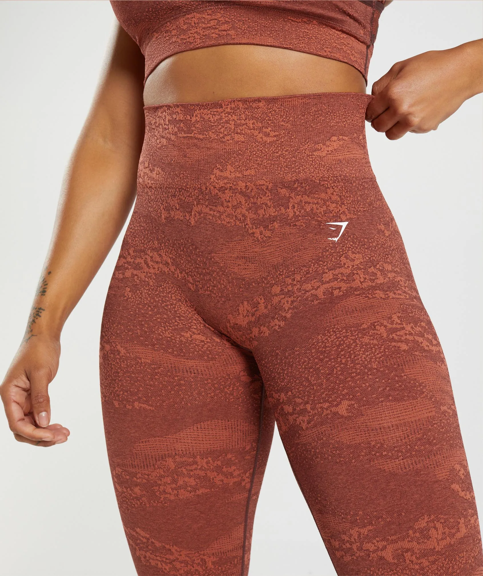 Gymshark Adapt Camo Seamless Leggings - Storm Red/Cherry Brown