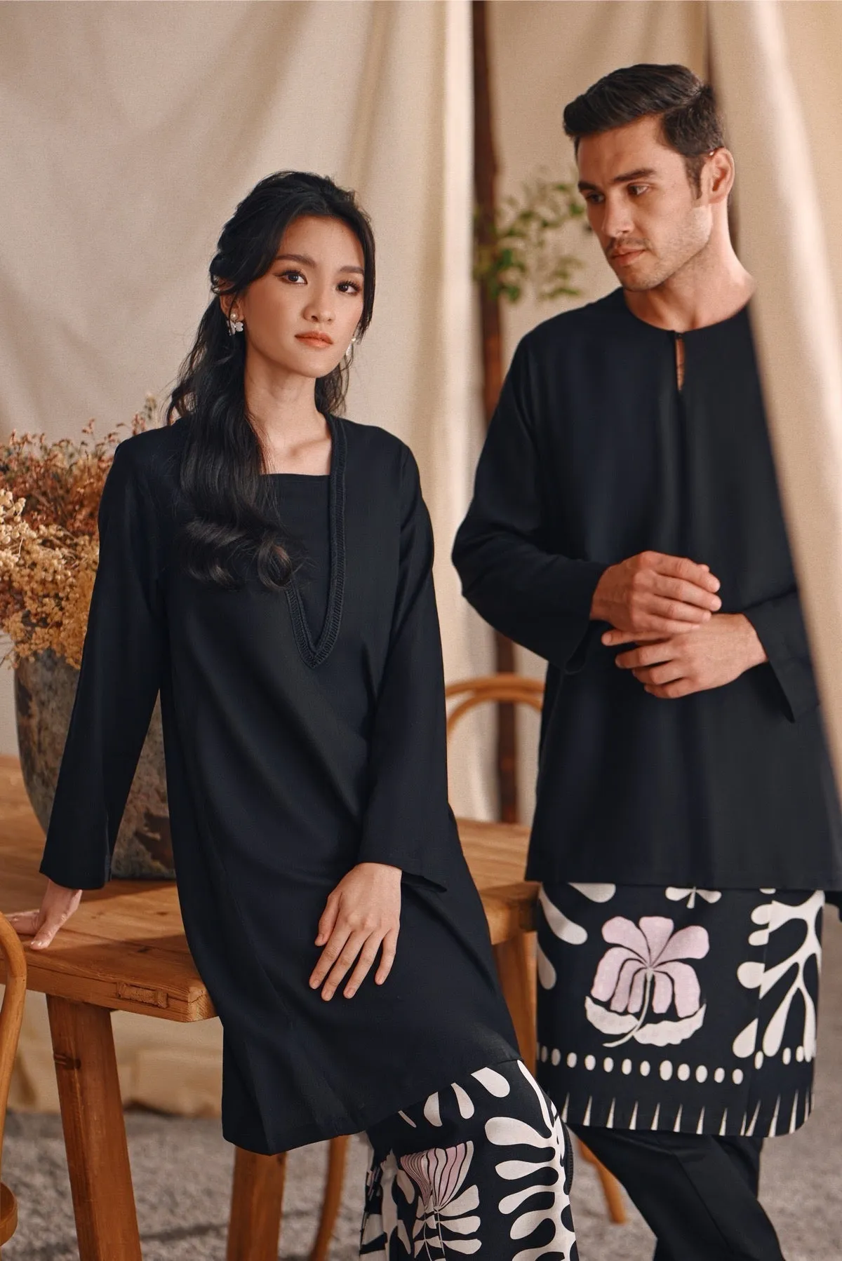 The Bayu Men Kurta - Black