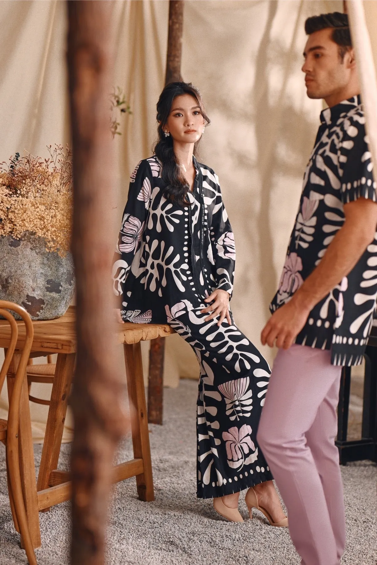 The Bayu Women Kebaya Top - Wild
