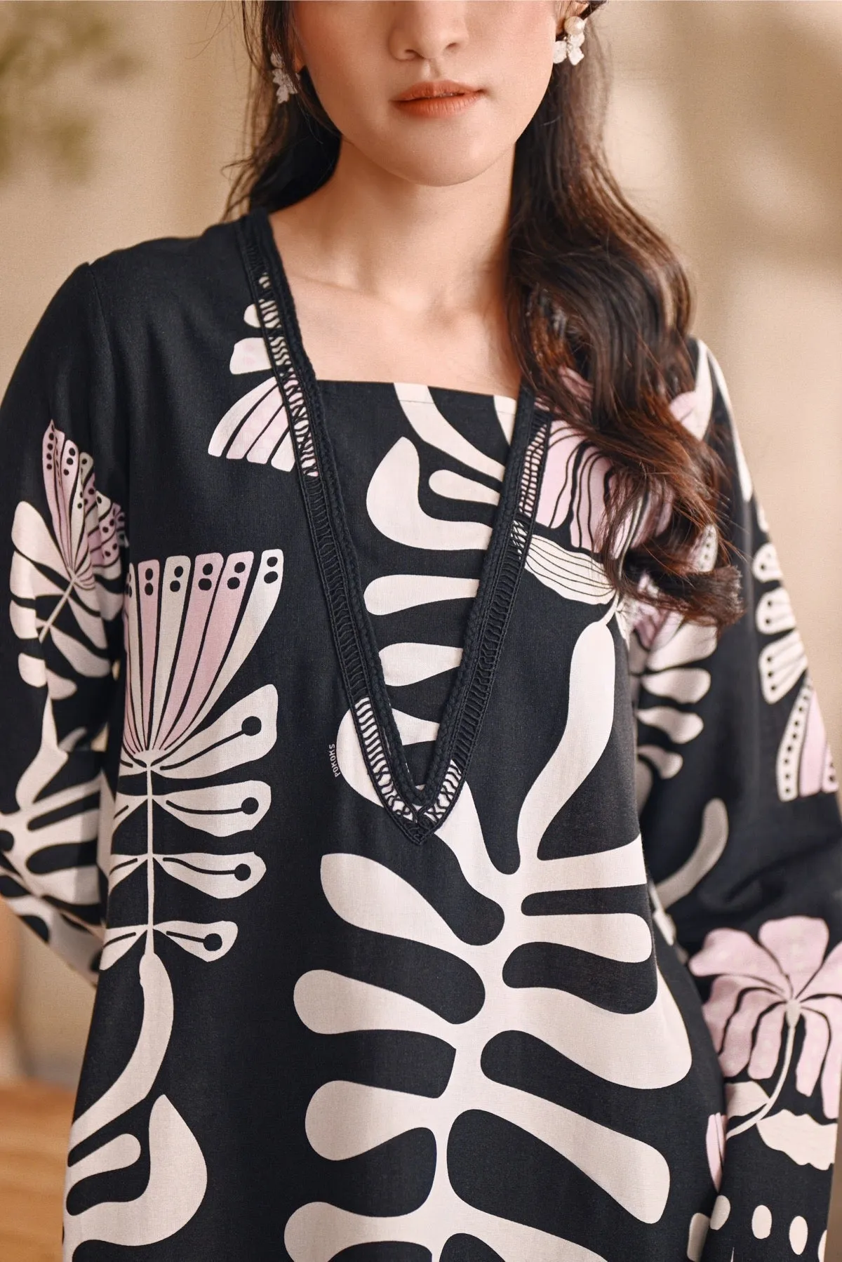 The Bayu Women Kurung Top - Wild