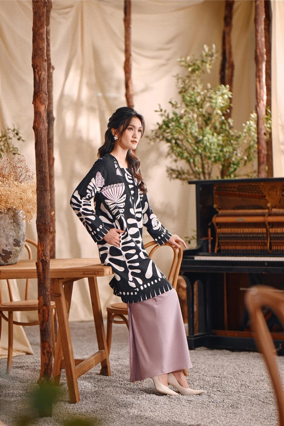 The Bayu Women Kurung Top - Wild
