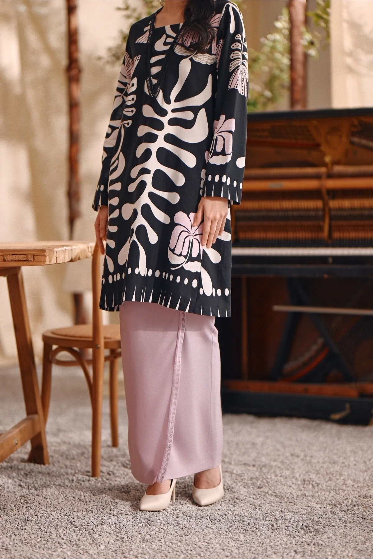 The Bayu Women Kurung Top - Wild