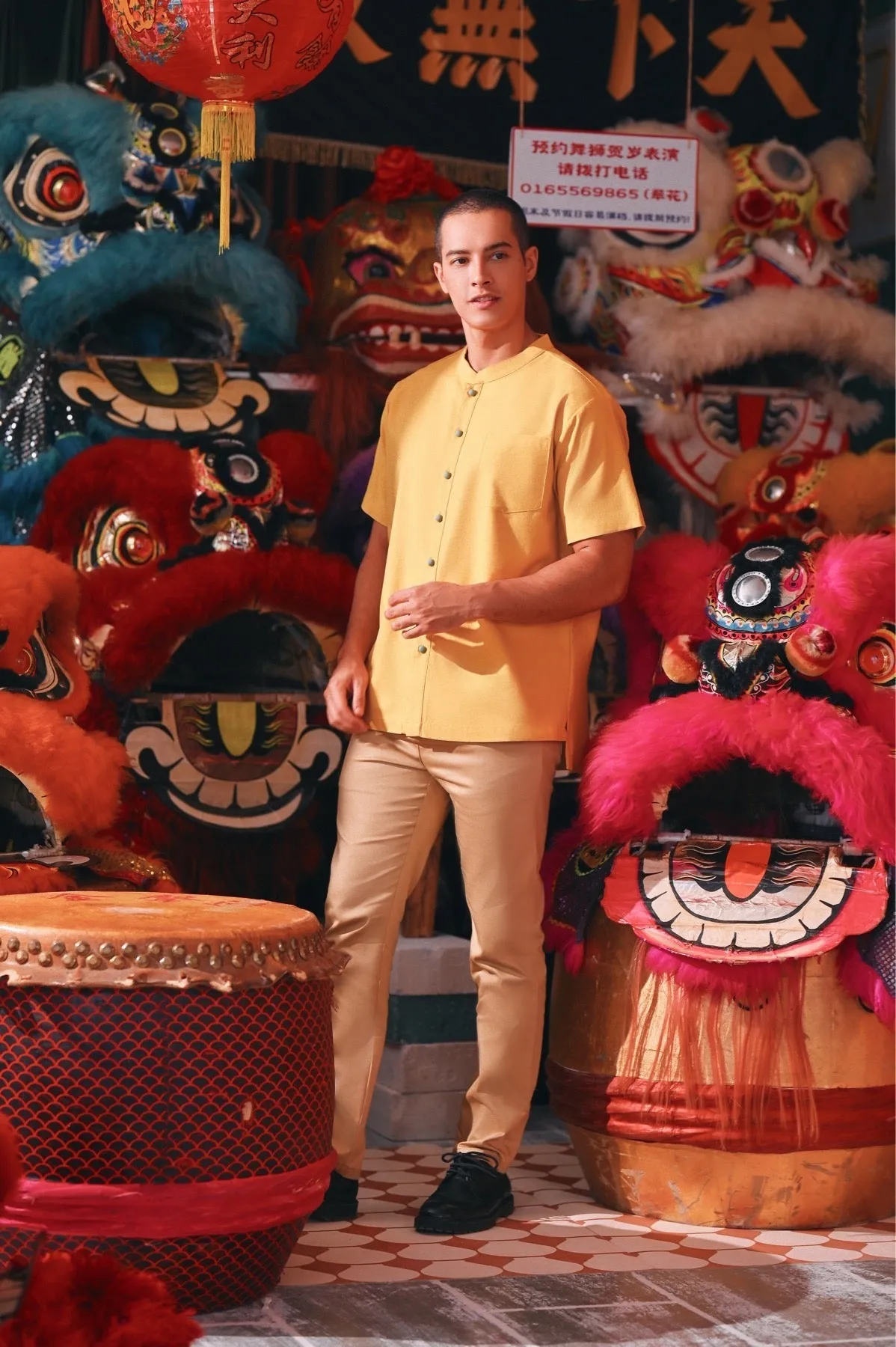 The Chinatown Men Mandarin Shirt - Dijon Mustard