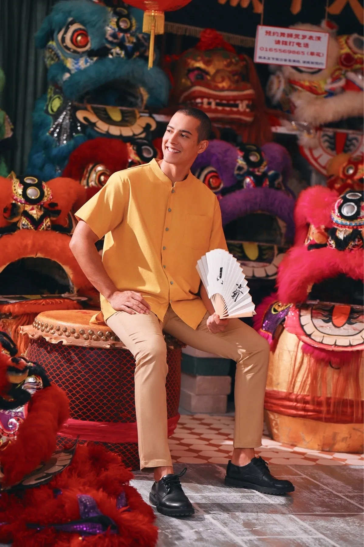 The Chinatown Men Mandarin Shirt - Dijon Mustard