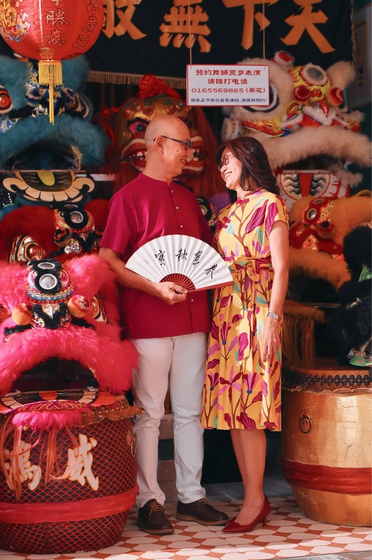 The Chinatown Men Mandarin Shirt - Fuchsia