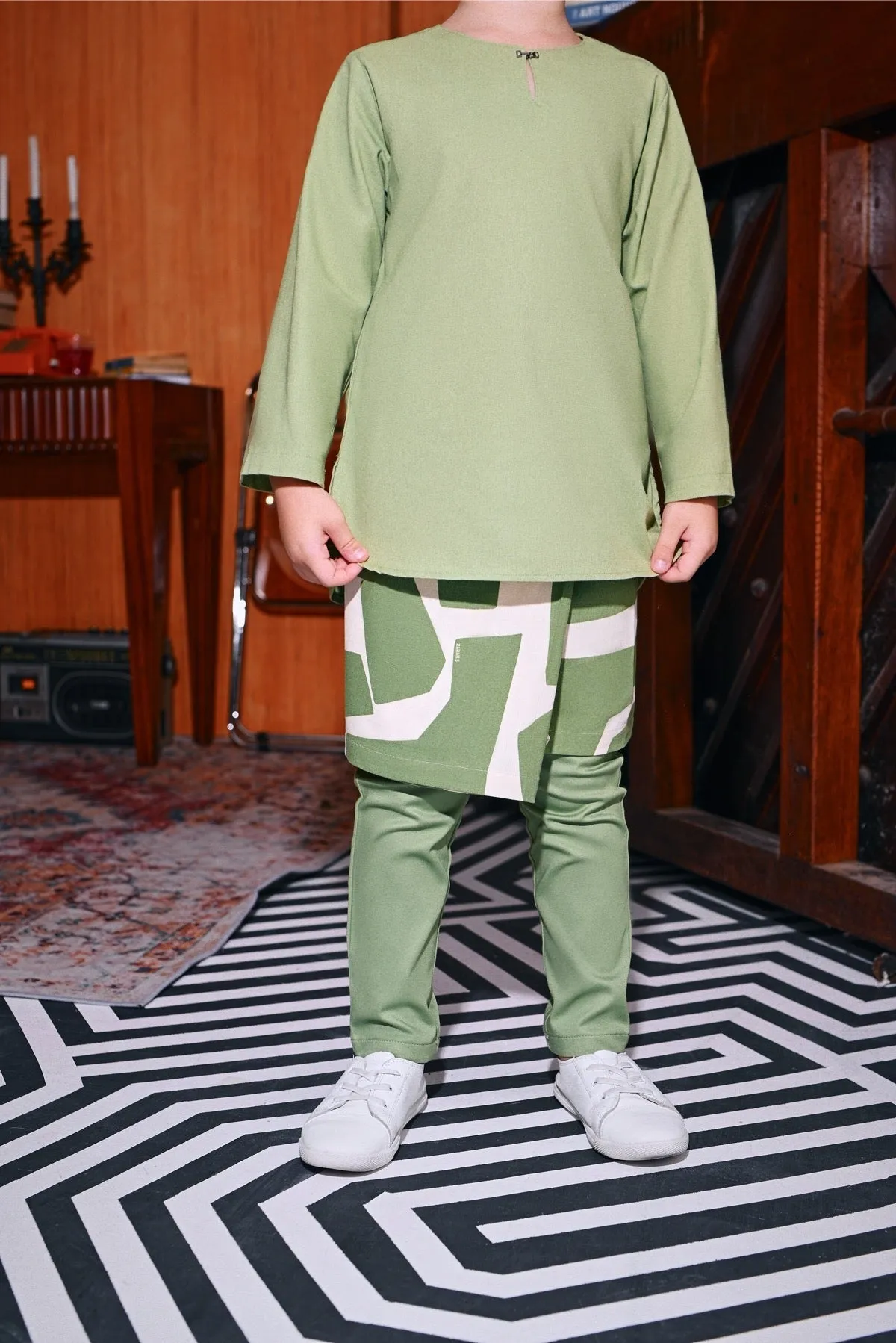 The Congkak Kurta - Lawn Green
