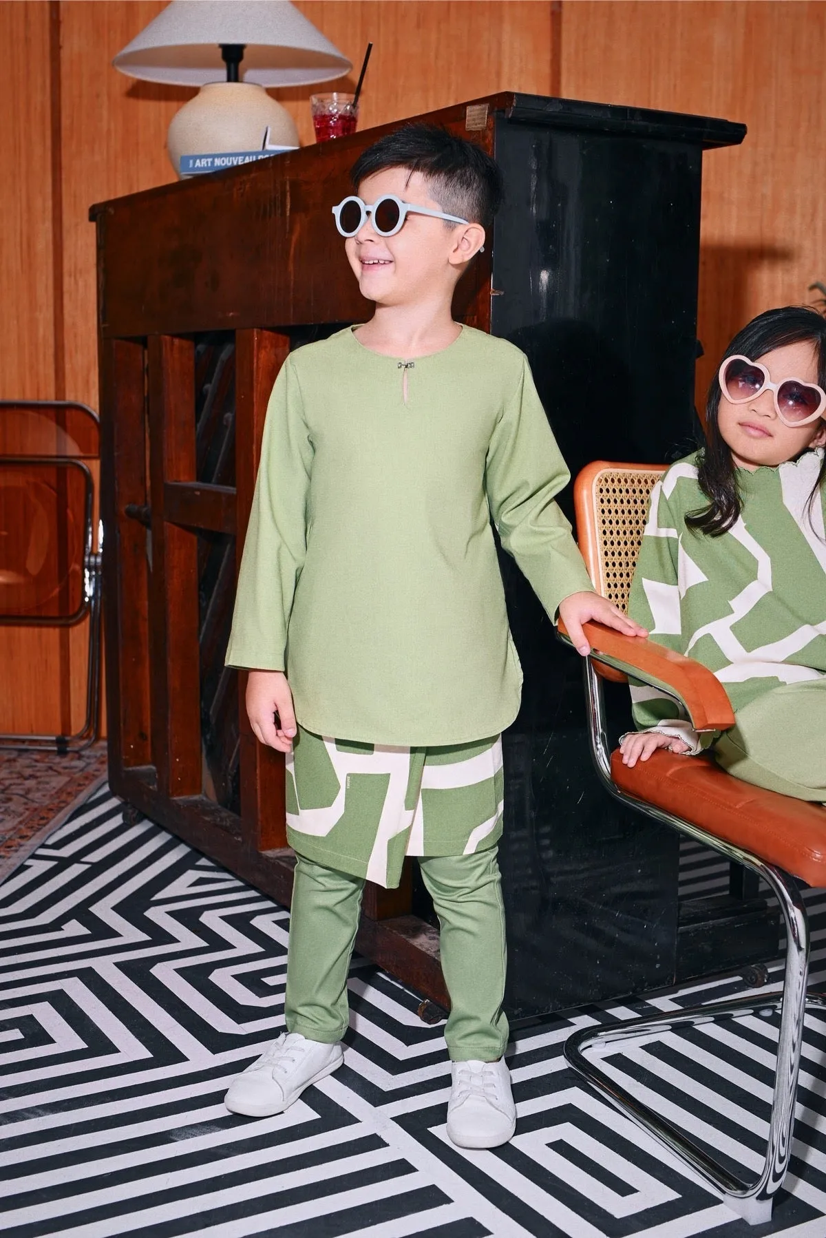The Congkak Kurta - Lawn Green