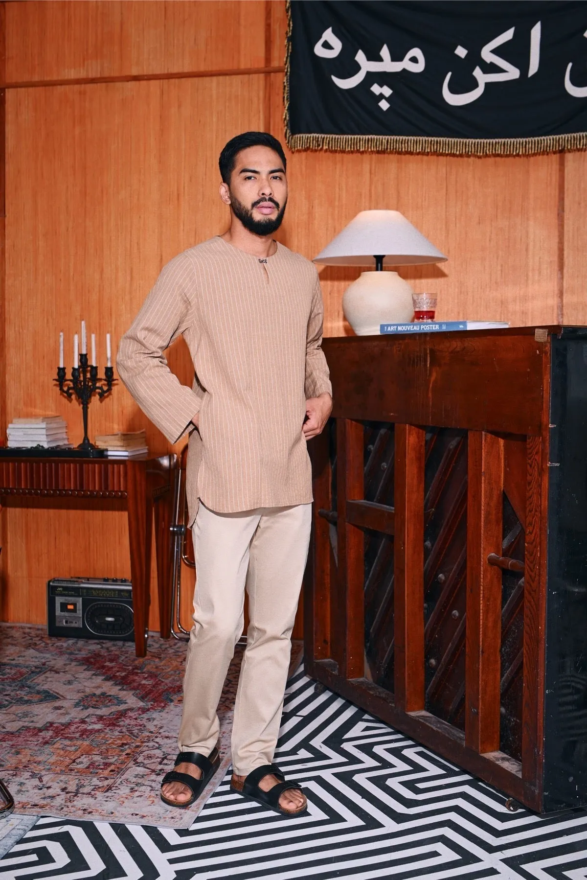 The Congkak Men Kurta - Khaki Stripe