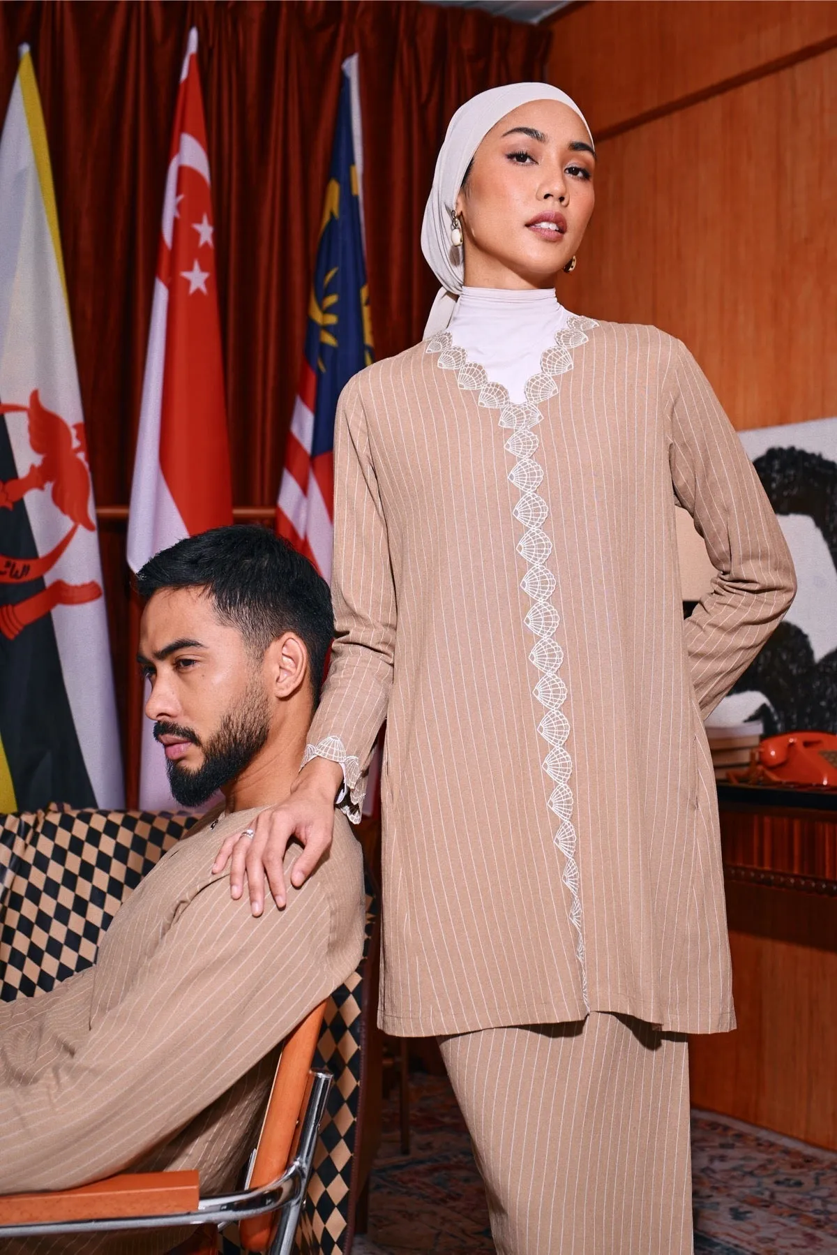 The Congkak Men Kurta - Khaki Stripe