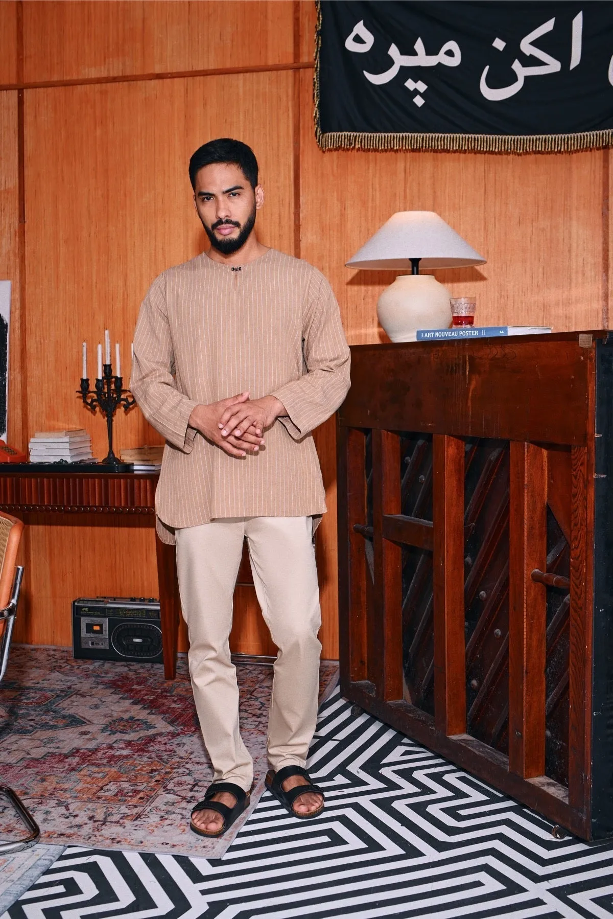 The Congkak Men Kurta - Khaki Stripe