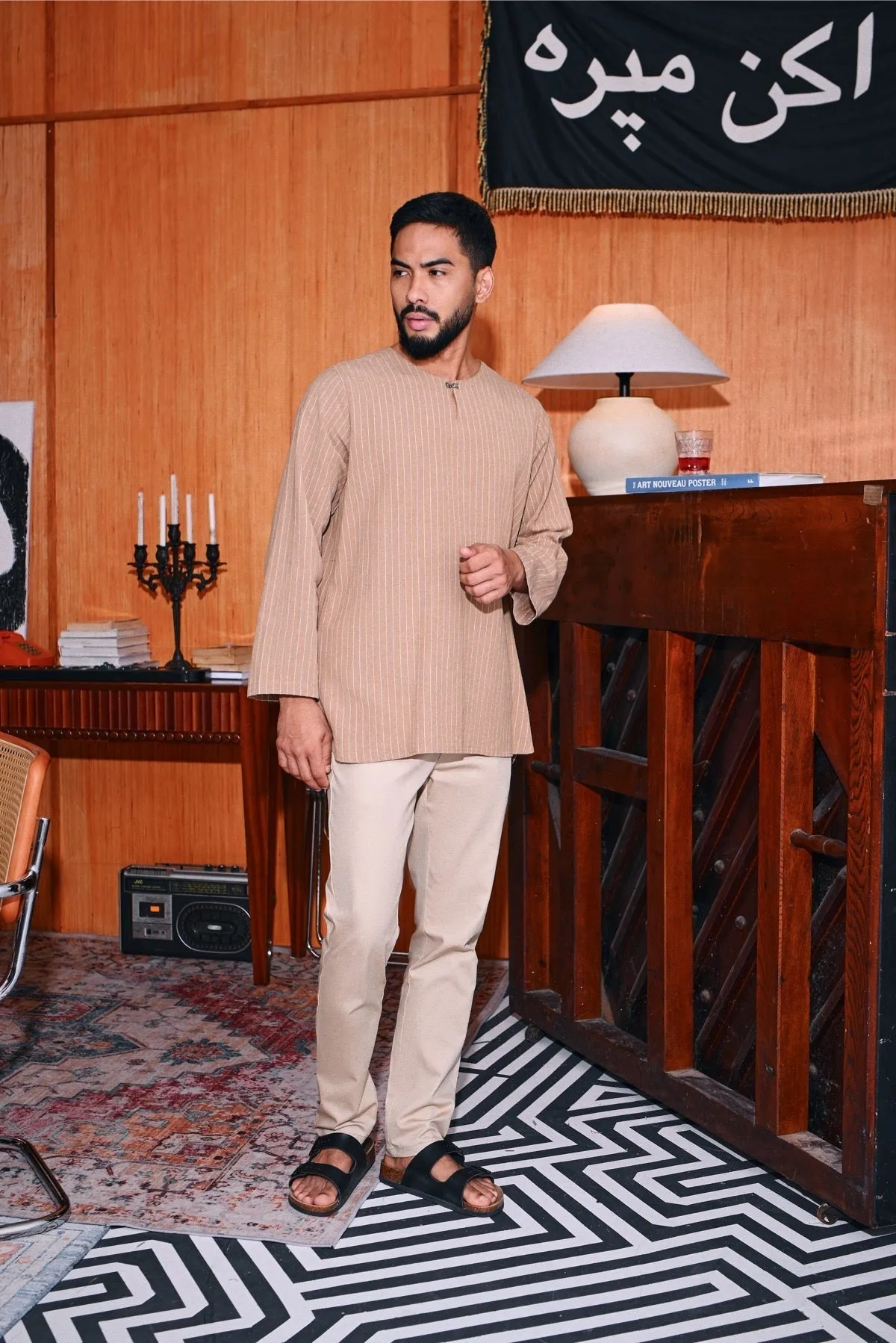 The Congkak Men Kurta - Khaki Stripe