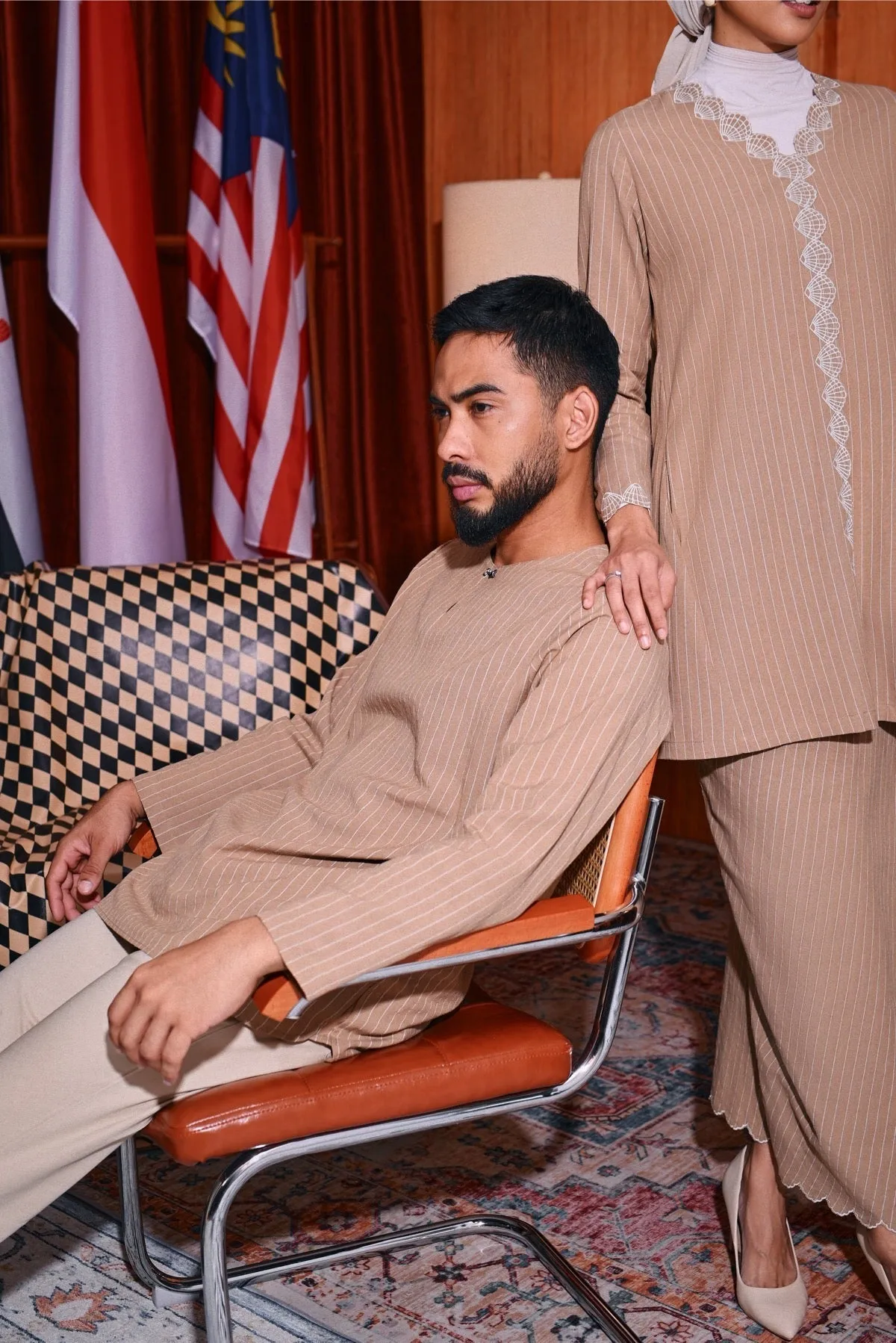 The Congkak Men Kurta - Khaki Stripe