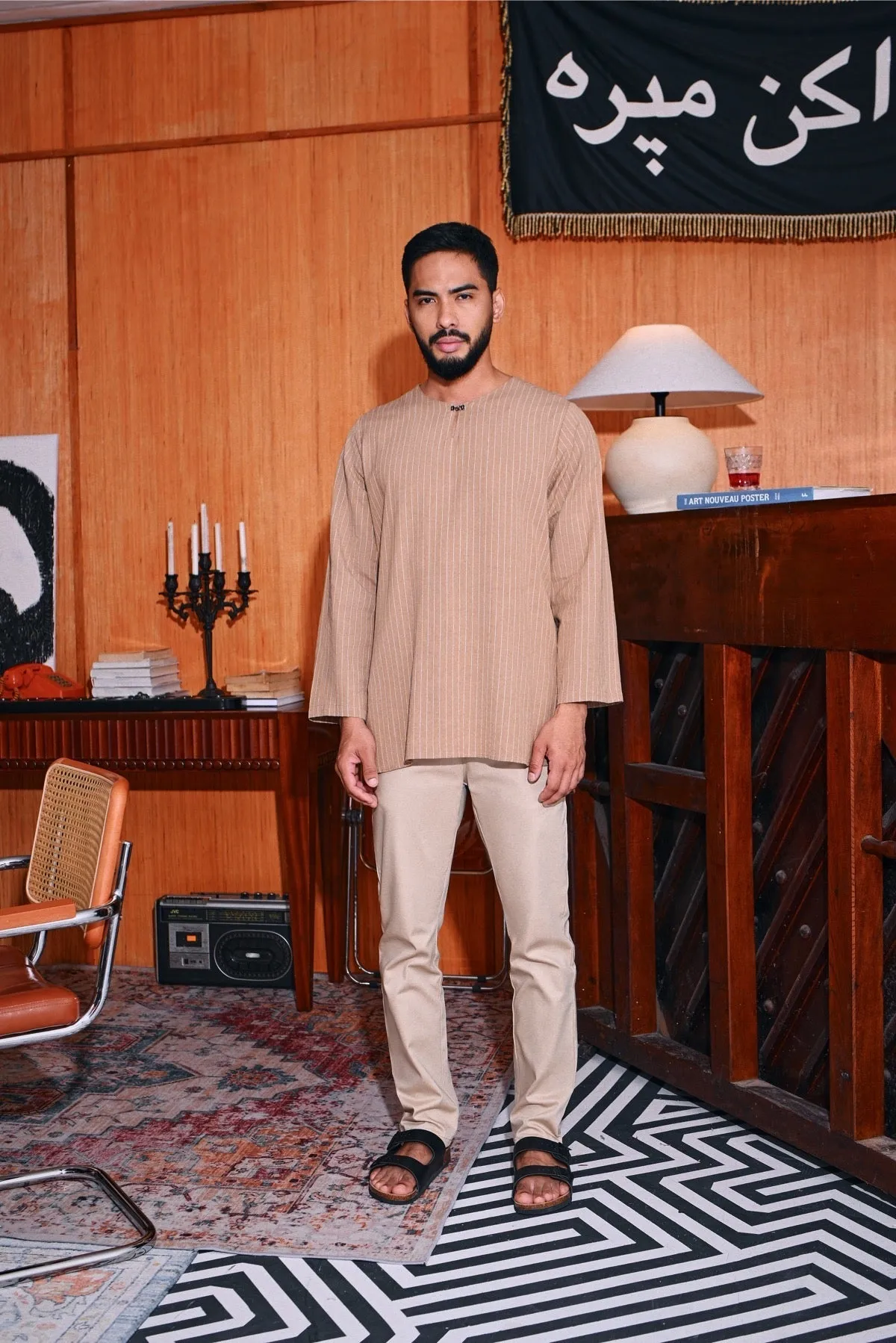 The Congkak Men Kurta - Khaki Stripe