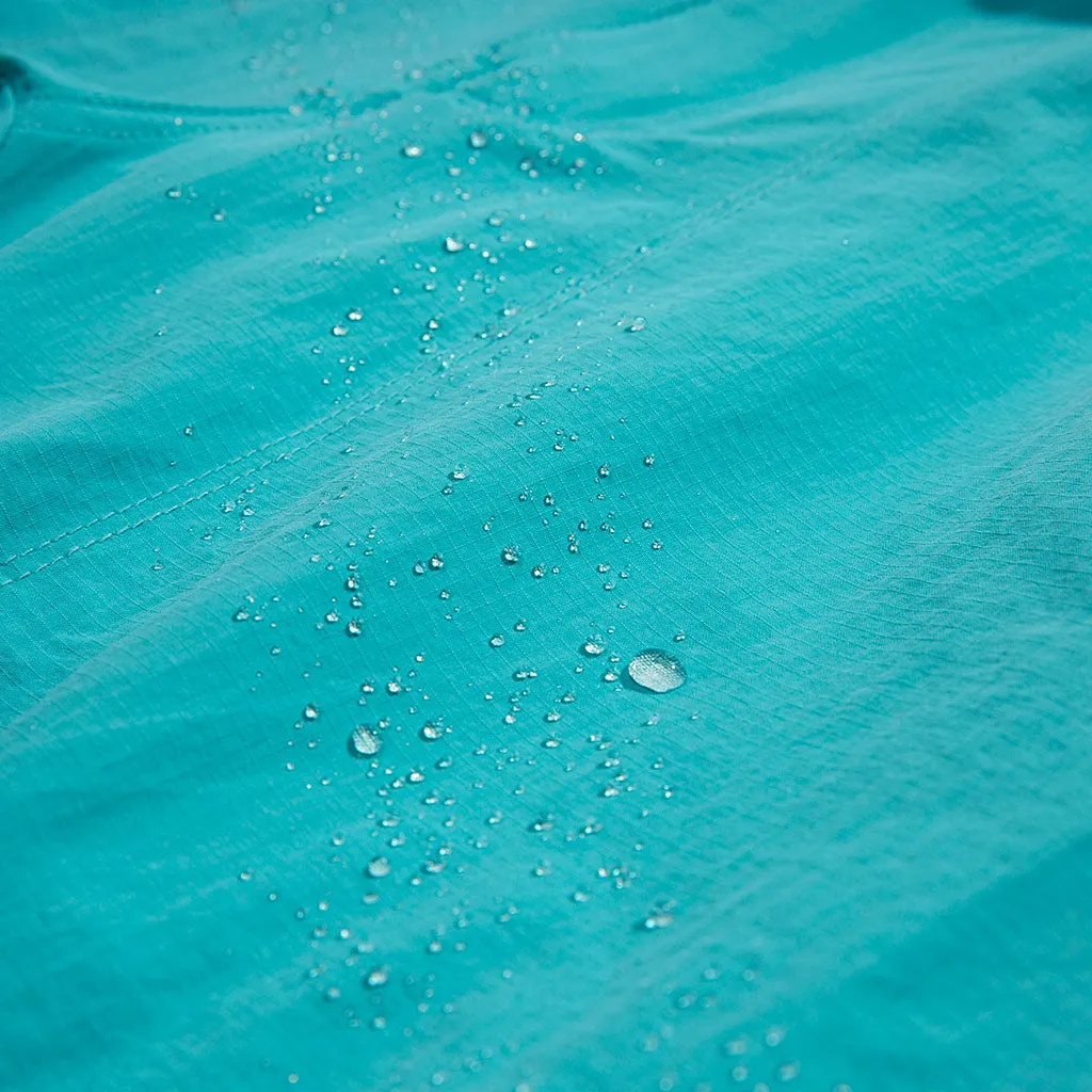 The Pebbles (Retro Outdoor Short)